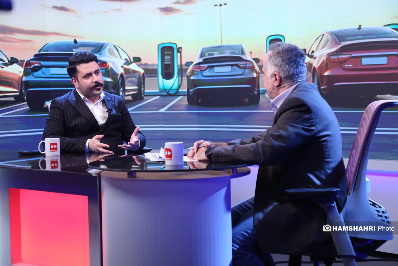 مجله ی دانستنیها